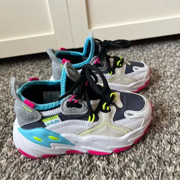 Fila Girls Toddler Kids NWOT Ray Tracer Bright Colors Sneakers‎ Size 10.5