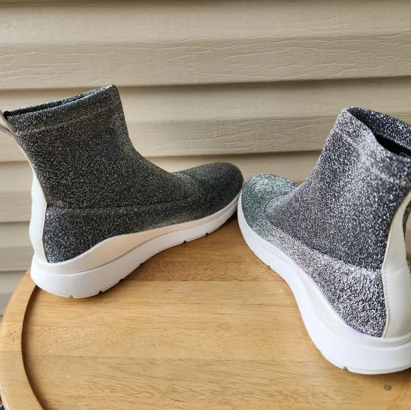 Fitflop Limited Edition Loosh Luxe Lurex knit high top sneakers 8