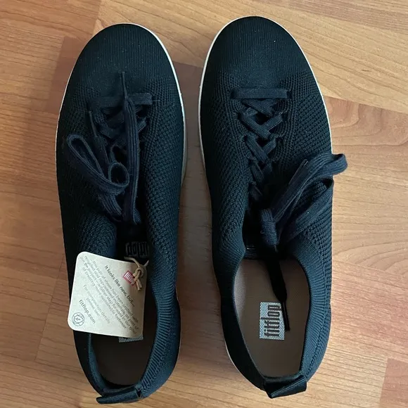 Fitflop Rally Knit Sneakers in Black