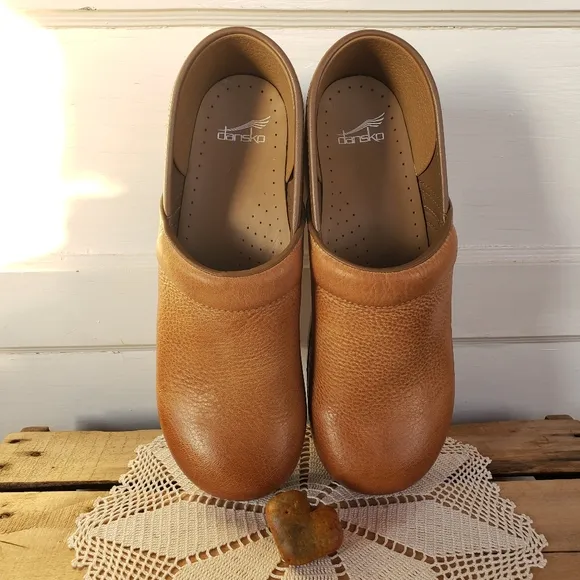 🌿FLASH🌟SALE🌿Honey Dansko Pro Clogs Burnished Distressed Leather Boho 12.5-13