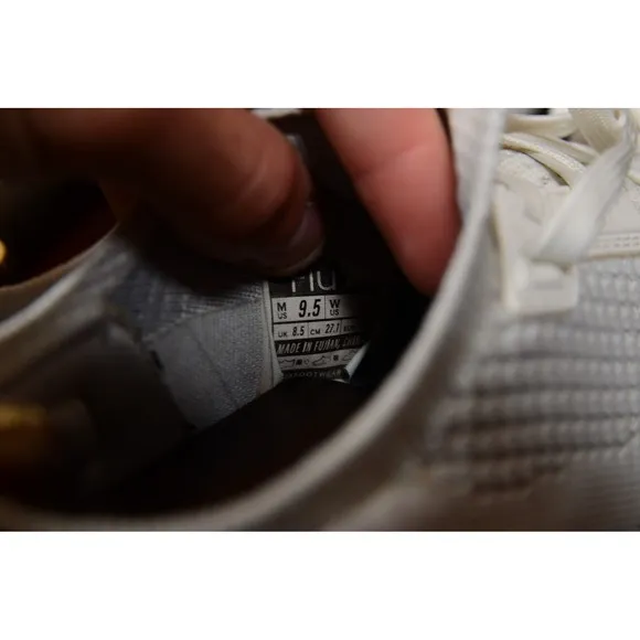 Flux Adapt Runner Sneakers Unisex US Mens 9.5 White Knit Low Top Athletic Shoes