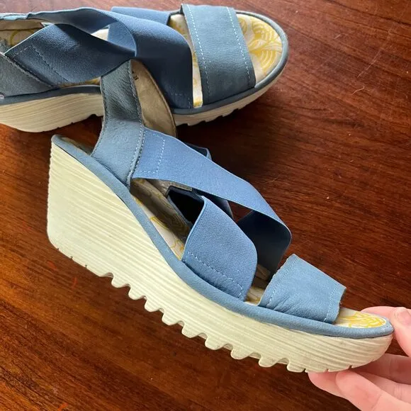Fly London Women's Yaji Wedge Sandal Blue Women's Sz. 38 (US 7.5-8)
