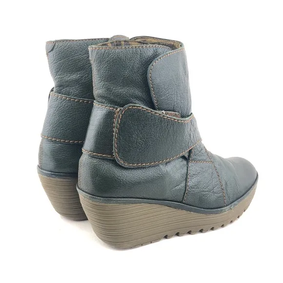 Fly London Yeddo Green Leather Ankle Boots EUR 38