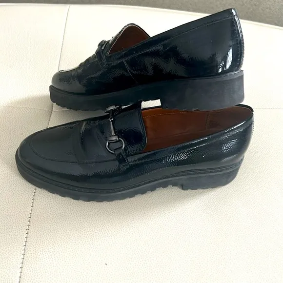 Franco Sarto Cason Faux Black  Patent Leather Loafers Women’s Size 9