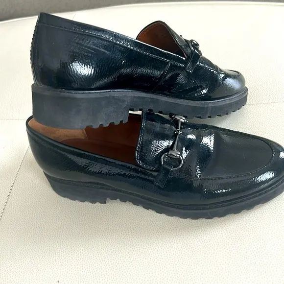 Franco Sarto Cason Faux Black  Patent Leather Loafers Women’s Size 9