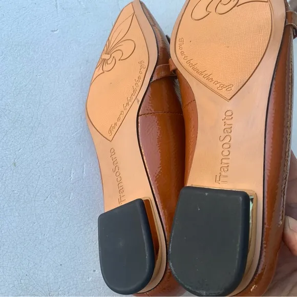 Franco Sarto Rina Flats in Cognac 5,5