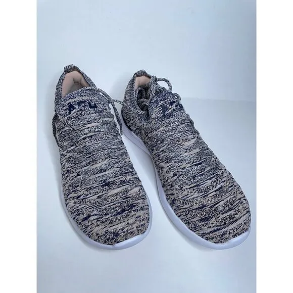 Free People APL Techloom Wave Trainers Sneakers Rose Navy Knit Size 37 US 7 New