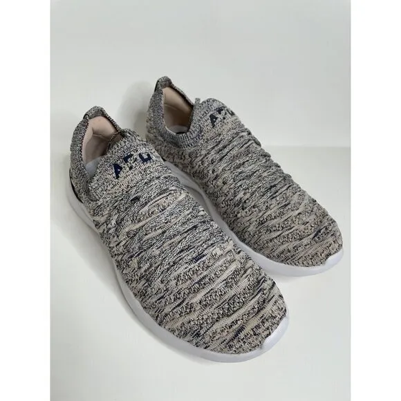 Free People APL Techloom Wave Trainers Sneakers Rose Navy Knit Sz 38.5 US 8 New