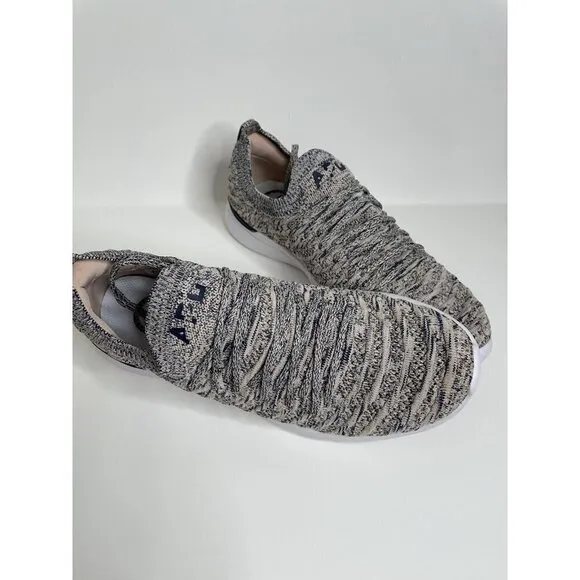 Free People APL Techloom Wave Trainers Sneakers Rose Navy Knit Sz 38.5 US 8 New