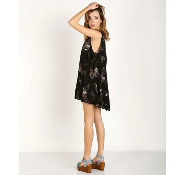 Free People Floral V Neck Sleeveless Black Flowy Swing Mini Dress Size S
