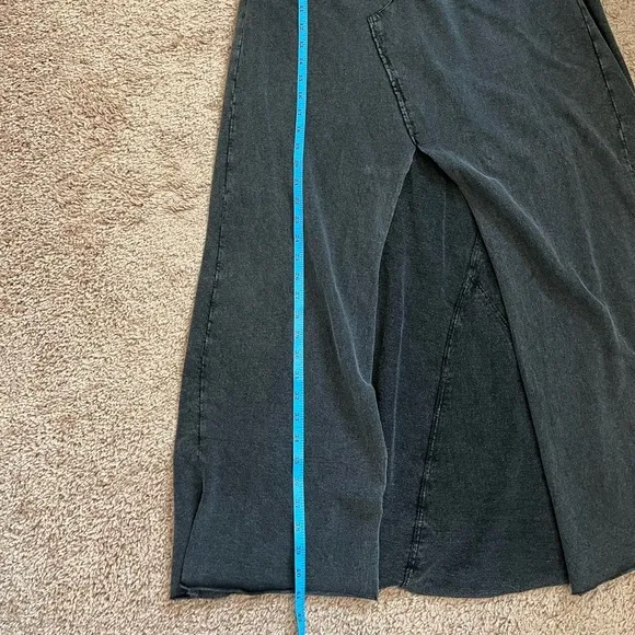 Free People Kona Maxi Skirt in Faded Black Size Medium