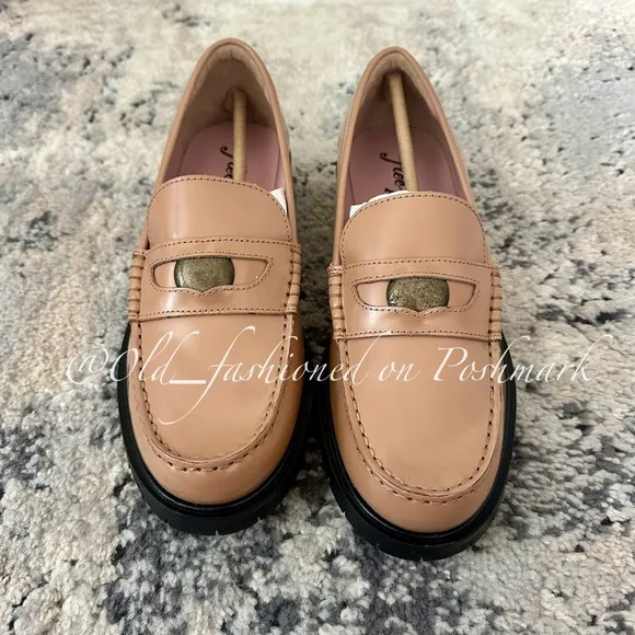 FREE PEOPLE Leather Liv Loafers