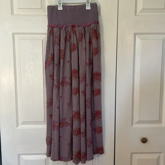 Free People XSmall Skirt Rosebud Maxi Floral Thermal Nirvana Combo in Lilac