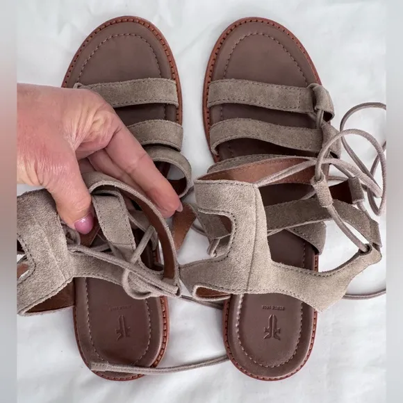 Frye Blair Side-Tie Ghillie Gladiator Sandals SZ 8 M Ash Suede