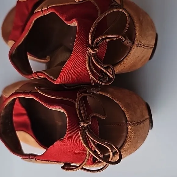 G (Series Cole Haan) Brown Suede/Red FabricChunky Heels Size 6