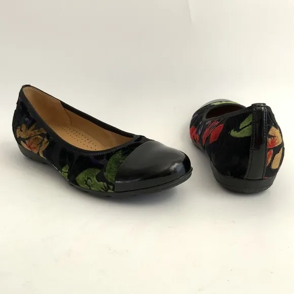 Gabor Hovercraft Flats Women Size 4.5 US 7M Black Floral Velvet Cap-toe