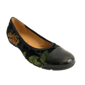 Gabor Hovercraft Flats Women Size 4.5 US 7M Black Floral Velvet Cap-toe