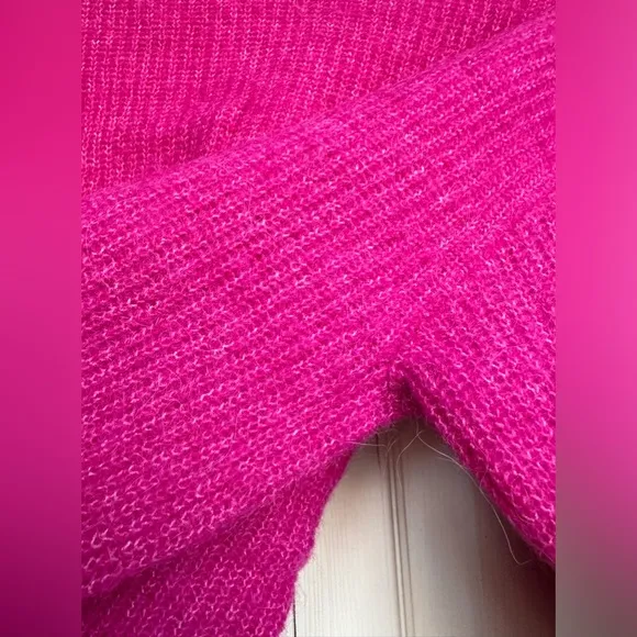 GANNI oversized v neck wool knit jumper sweater hot pink size small