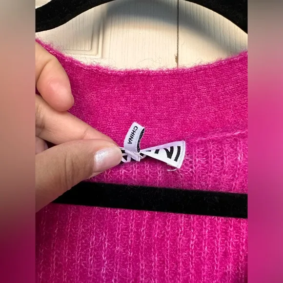 GANNI oversized v neck wool knit jumper sweater hot pink size small