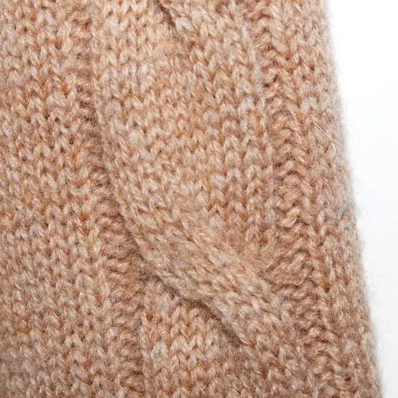 Gant Pure Lambswool Cable-Knit Sweater