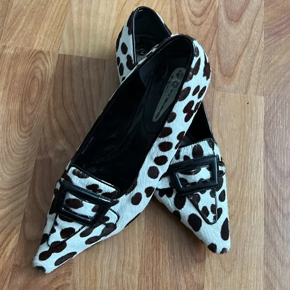 GCI Collection dyed calfskin pointy toe leather kitten loafers sz 7 EUC