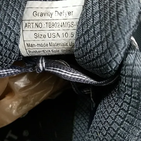 GDEFY gravity defyer Mighty walk sneakers athletic shoes Gray women's 10.5