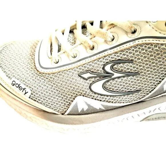 GDefy Gravity Defyer Mighty Walk Women's 8 Gray White Walking Sneakers Shoes