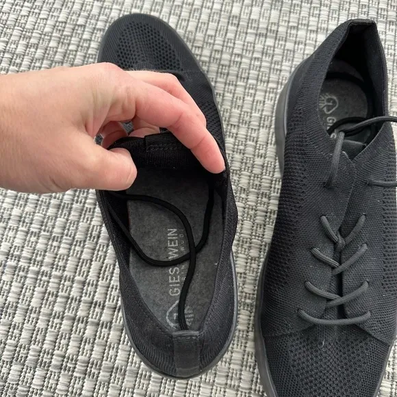 Giesswein Wool Sneaker Black sz 48