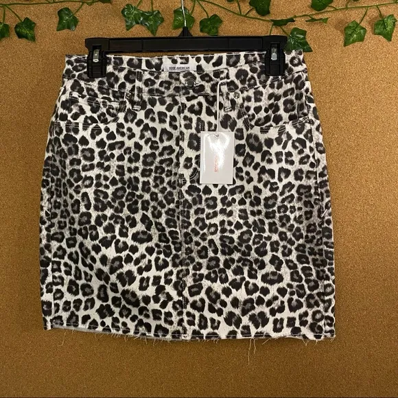GOOD AMERICAN SNOW LEOPARD PRINT  MINI SKIRT