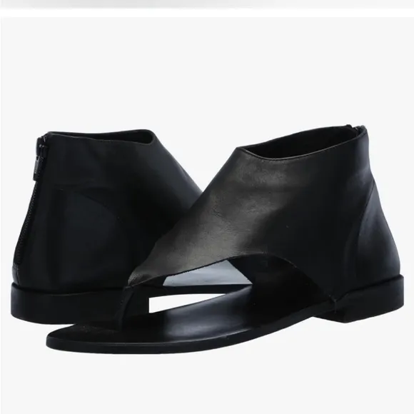 Gorgeous, Free People Uma leather thong sandals ❤️
