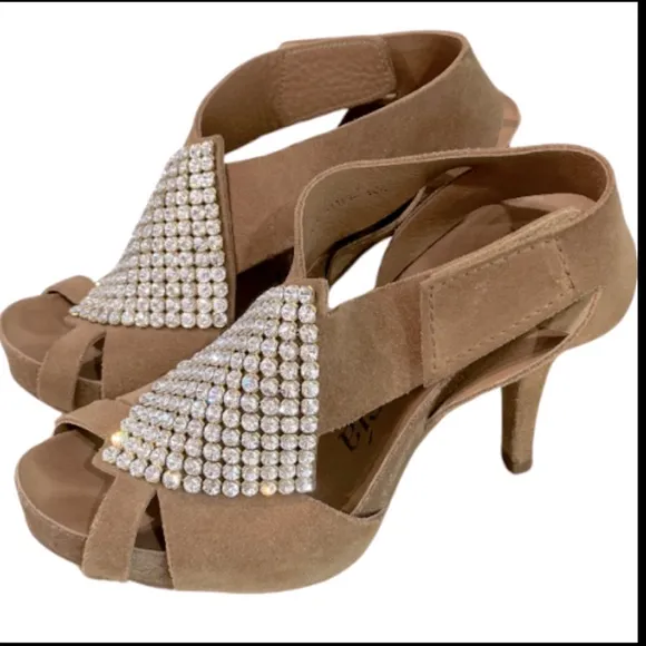 Gorgeous Pedro Garcia Suede Crystal Embellished Slingback Platform Sandals
