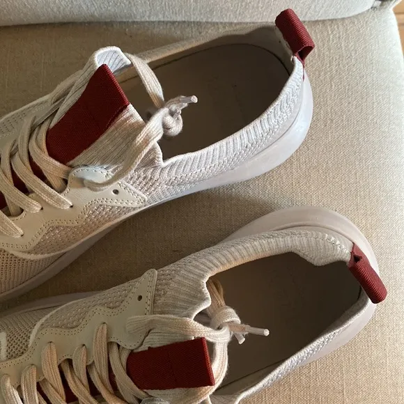 Greats Brooklyn Men’s Knit Sneakers Cream Tan Size 12