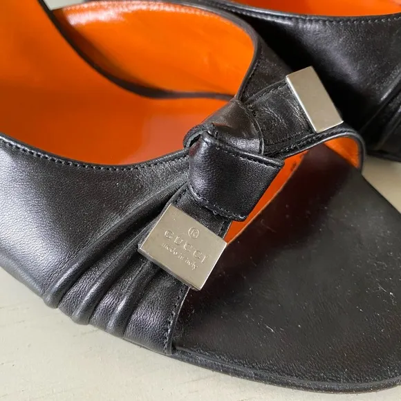 GUCCI Leather Slides Black Kitten Heel Size 6 🧡