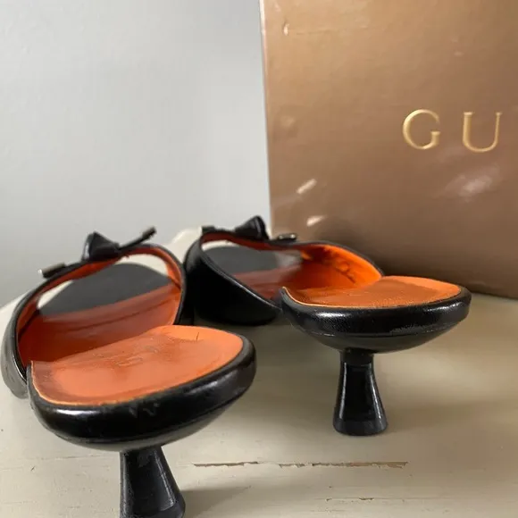GUCCI Leather Slides Black Kitten Heel Size 6 🧡