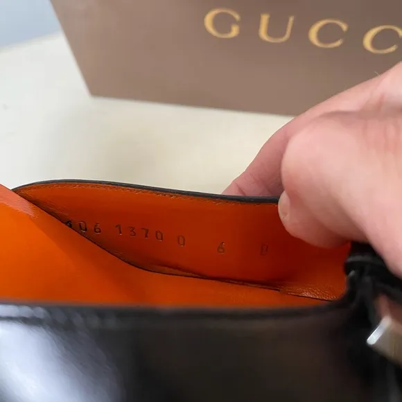 GUCCI Leather Slides Black Kitten Heel Size 6 🧡