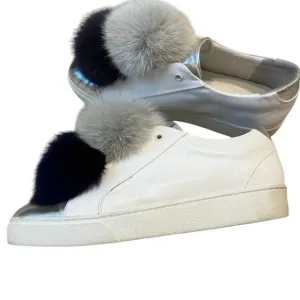 Here/Now 9.5  fox fur Pom Pom platform sneakers 2527