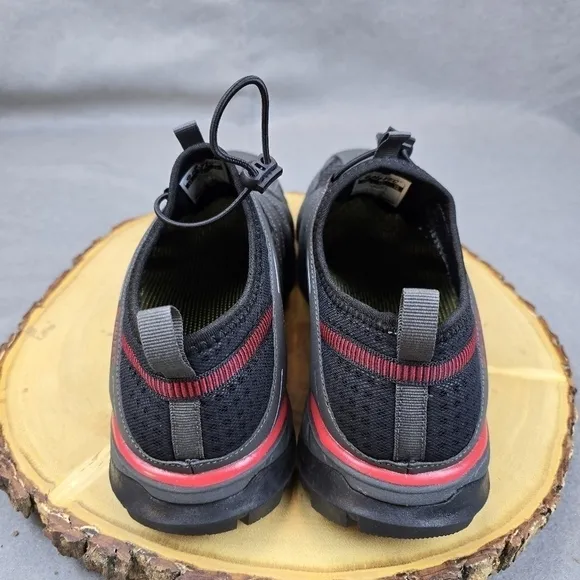 HI-TEC HIKER VENT GRAYHi-Tec Hiker Vent Gray breathable sneakers to walk
