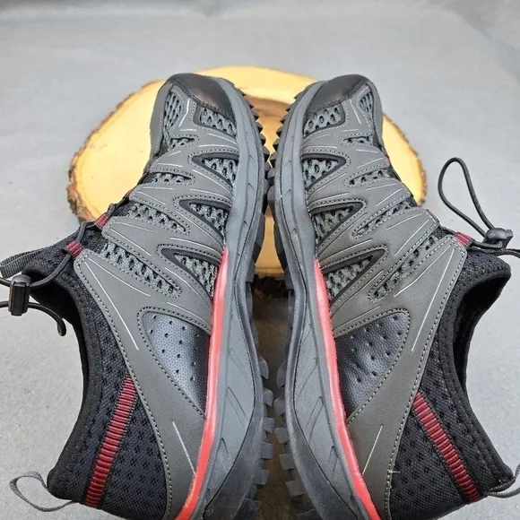 HI-TEC HIKER VENT GRAYHi-Tec Hiker Vent Gray breathable sneakers to walk