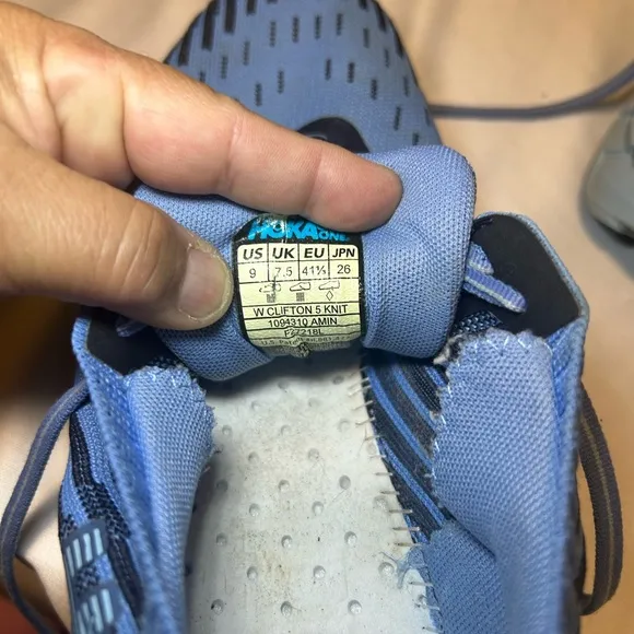 Hoka One One Clifton 5 Knit Blue Running Athletic Sneakers Womens Size 9