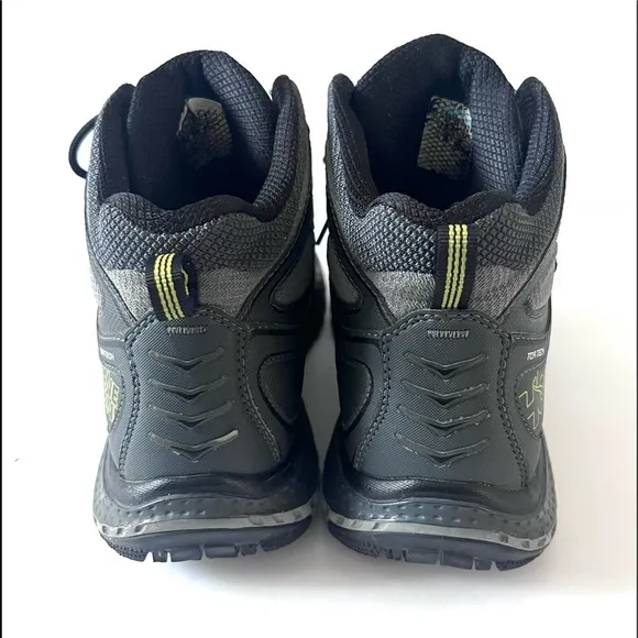 hoka one one tor tech mid waterproof hiking boots