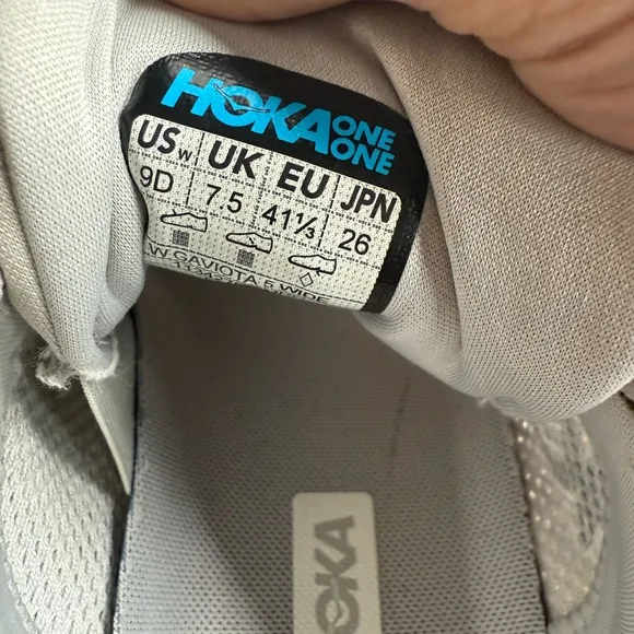 HOKA size 9DGaviota 5 in harbor mist/rose gold