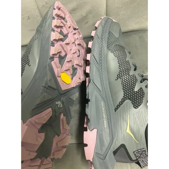Hoka Womens  Hiking Boots Size 7 Vibram Outsole Gore-Tex Waterproof