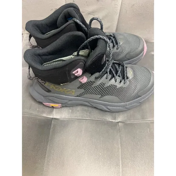Hoka Womens  Hiking Boots Size 7 Vibram Outsole Gore-Tex Waterproof