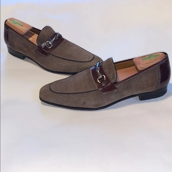 “HOST PICK”.  Men’s Slip-On Loafers.