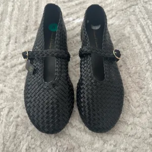House Of Harlow 1960 Bistro Black‎ Faux Leather Woven Ballet Flats