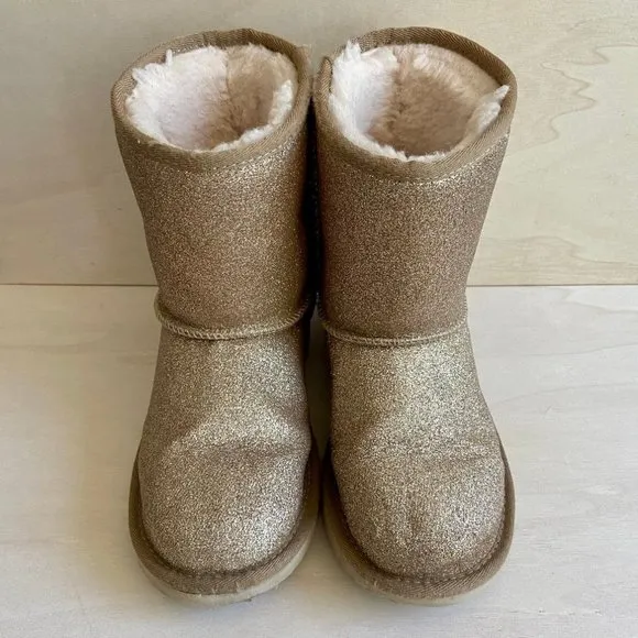 ✨HP!✨ UGG Girl's Classic Short II Glitter Gold Boots