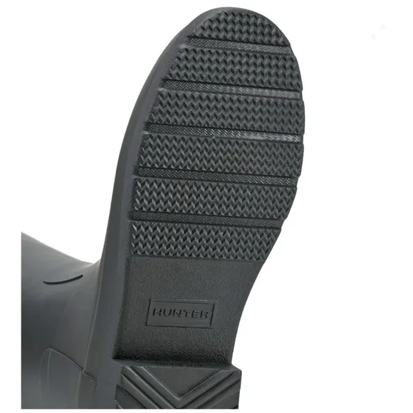 Hunter Women’s Refined Slim Fit Rain Boots