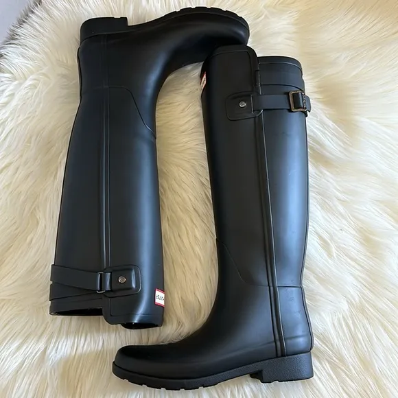 Hunter Women’s Refined Slim Fit Rain Boots