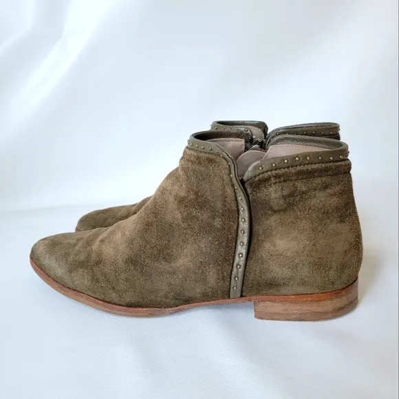 ITALEAU Waterproof Genuine Leather Studded Booties Sz 37 6.5