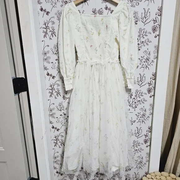 IVY CITY co. Florence dress in off white floral XXS